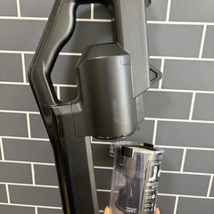 掃除機 コードレス サイクロン 自走式 置くだけで充電 SCD-184P 説明書付きの画像