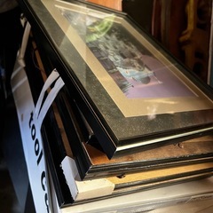 本革バッグ　額などの画像