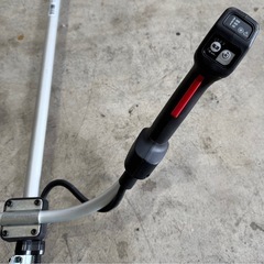 農機　バッテリー草刈機　マキタMUR190SDの画像