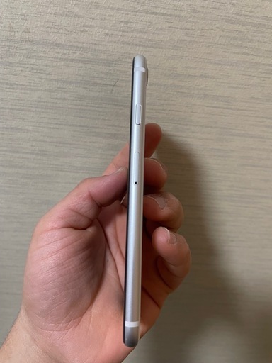 バッテリー95％〜99％iPhone SE 第2世代（SE2）
