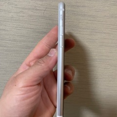 バッテリー95％〜99％iPhone SE 第2世代（SE2）
の画像