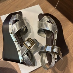 レディース　サンダル　厚底　ヘザー　23.5 Mの画像