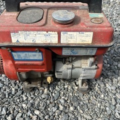 マキタ発電機G700ジャンクの画像