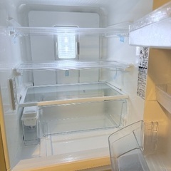 TOSHIBA ファミリータイプ　自動製氷機能　2015年の画像