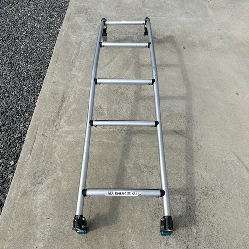 ハイエース200系用リヤハシゴ