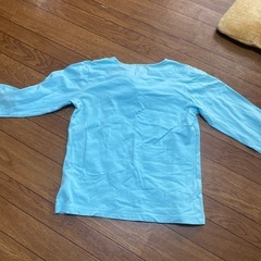 子ども服の画像