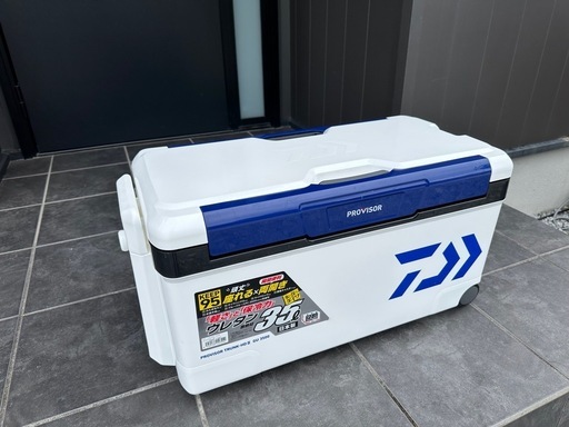 ダイワ 
クーラーボックス 美品