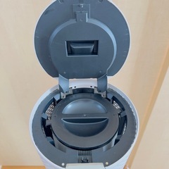 デロンギ　空気清浄機能付き　タワーファン　CFX85WC 小倉南区曽根近辺まで引き取り可能な方！の画像