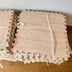 受け渡し決定【75枚以上】 60×60 大判ジョイントマットの画像