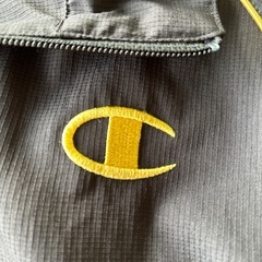 チャンピオン薄手ジャンパーの画像