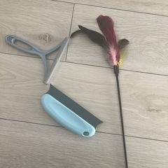 キャットタワー(毛取りとおもちゃ付き)全て未使用の画像