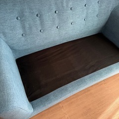 インディゴブルー２人掛けソファの画像