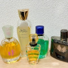 【西新宿】香水 まとめ売りの画像