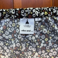 niko and... フレアスカートの画像