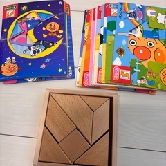 おもちゃ　車　一部音の出る車　　ダンプカー、ブルドーザー、パワーショベル、消防車、アンパンマン天才脳パズル、アンパンマン　その他の画像