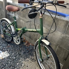 折りたたみ自転車の画像
