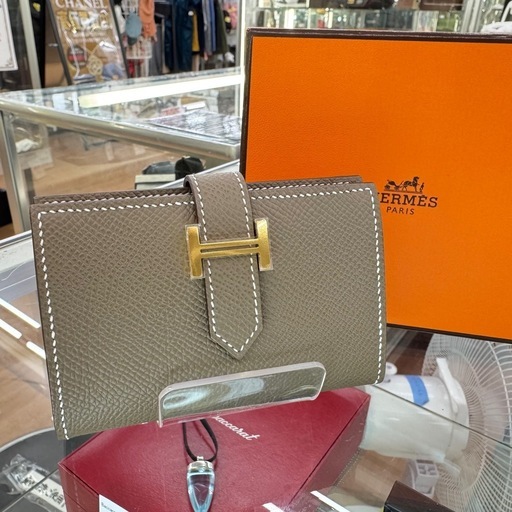 ☆ドリーム荒牧店☆HERMES エルメス エプソン べアン カードケース ベージュ