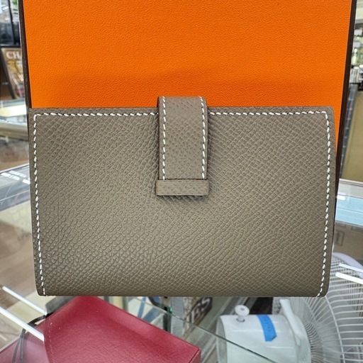 ☆ドリーム荒牧店☆HERMES エルメス エプソン べアン カードケース ベージュ