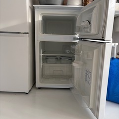 【無料】韓国帰国のため2017年製冷蔵庫（帰国のため譲渡）業者の方も歓迎です！の画像