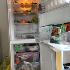 冰箱 
中古冷蔵庫の画像