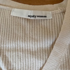 ミスティウーマンニットワンピースの画像