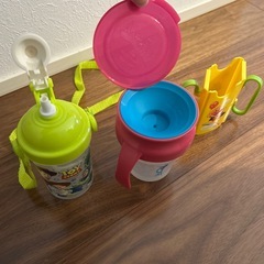 子ども用コップなどの画像