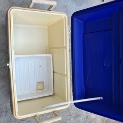 igloo クーラーボックスの画像