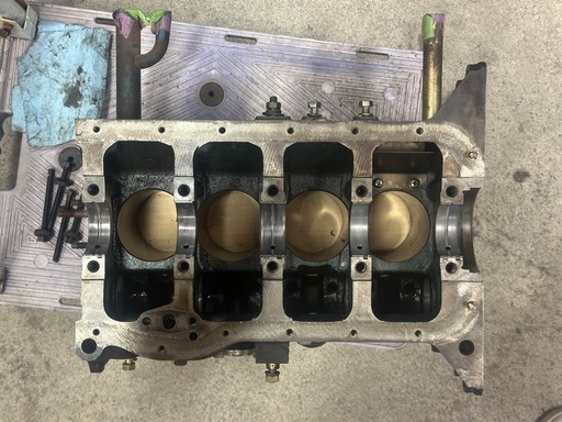 A型エンジン　A12A エンジン　シリンダーブロック　B310サニー
