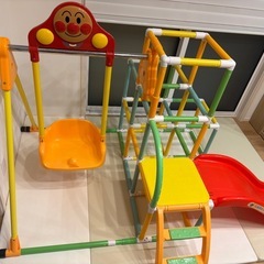 アンパンマンジム　ブランコ　鉄棒　ジャングルジムの画像