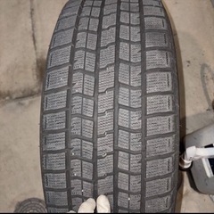 30系アルファード　スタッドレスタイヤ4本の画像
