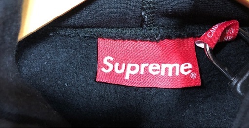 ジモティ割引有★【ジャングルジャングル岸和田店】SUPREME　SLEEVE　PATCH　HOODED　SWEAT　シュプリーム　パー