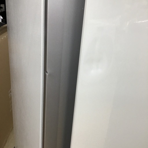 #B-8【ご来店頂ける方限定】MITUBISHIの3ドア冷凍冷蔵庫です