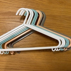ベビーハンガー　　ベビー　服　セット　くすみカラーの画像