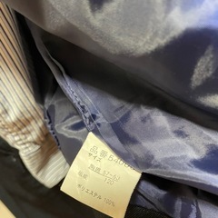 キッズスーツの画像