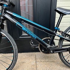 子供用競技用自転車　　レースライトマイクロミニ　未使用のタイヤ1本付きの画像