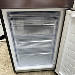 🉐84⭐️2022年製美品★シャープ　冷蔵庫　ブラウン　大型　2ドア　280Lの画像