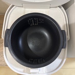SHARPの炊飯器の画像
