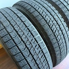165/65/14冬VRX2の画像