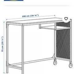 IKEA パソコンデスクの画像