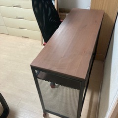 IKEA パソコンデスクの画像