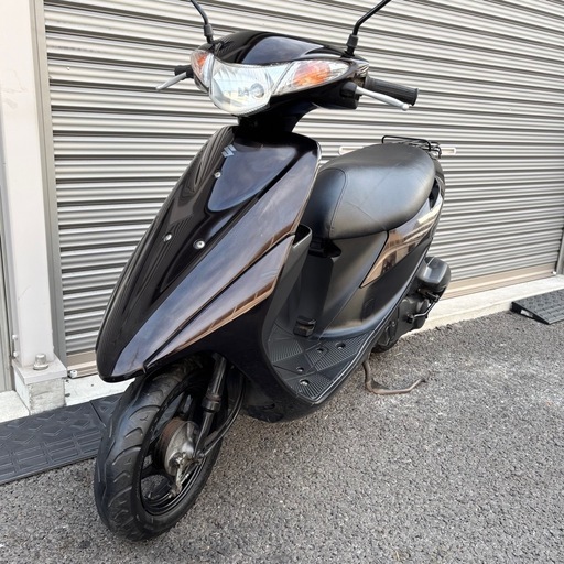 4477.定番人気　アドレスv50 白メーター　バッテリー、シート、ミラー新品　千葉県柏市　即日配送、自走引き取りも可能