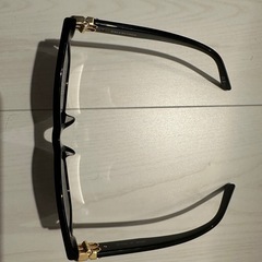 BALENCIAGAサングラスの画像