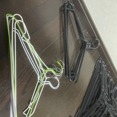 ハンガー40本ぐらいの画像