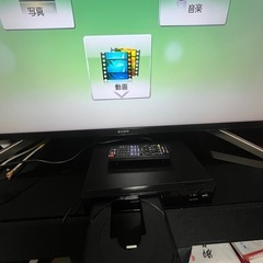 Blu-rayプレーヤーPanasonic DMP-BD90 2020年リモコン付きの画像