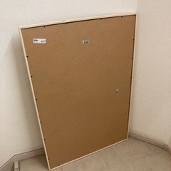 ポスターフレーム　HOVSTAの画像