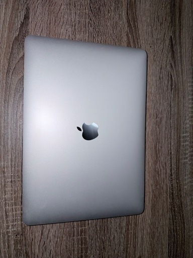 MacBook Pro  13インチ / Core i5 / 16GB / SSD 256GB