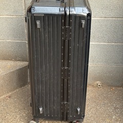 キャリーケースの画像