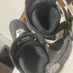 スノーボードブーツの画像