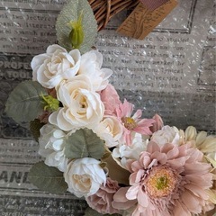 新作フラワーリース　アーティフィシャルフラワー(造花）クスミカラーリースの画像