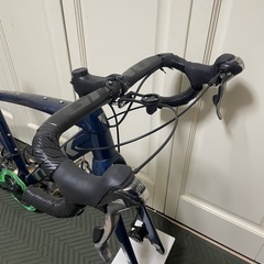 トレックドマーネal2gen3 2022モデルの画像